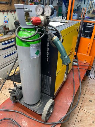 Soldadora Deca Mig 520 E