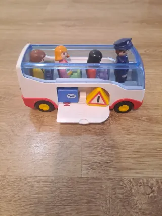 Autobús bebé Playmobil con figuras