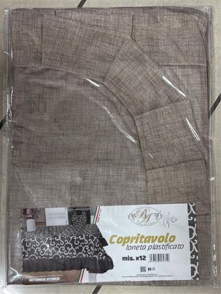R/ TINTA UNITA /                BA  Copritavolo Pl