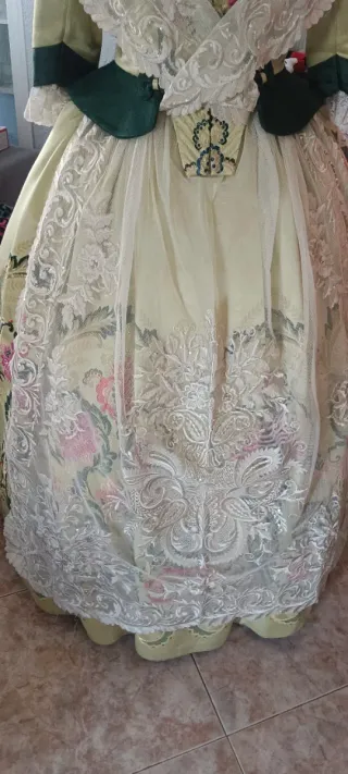 Traje de Fallera talla 38