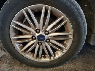 4 Llantas Ford 16 con neumáticos