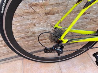 Specialized roubaix - Bicicleta de carretera.
