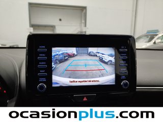 Toyota Yaris 1.0 70 Business 51 kW (69 CV)