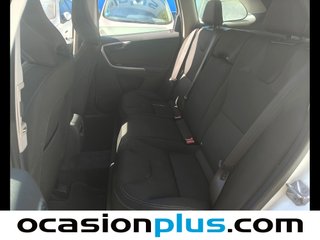Volvo XC60 D3 Kinetic Auto 100 kW (136 CV)