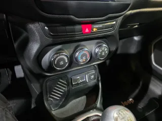 Jeep Renegade 2015