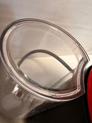 Cafetera Nespresso Vertuo Pop Roja