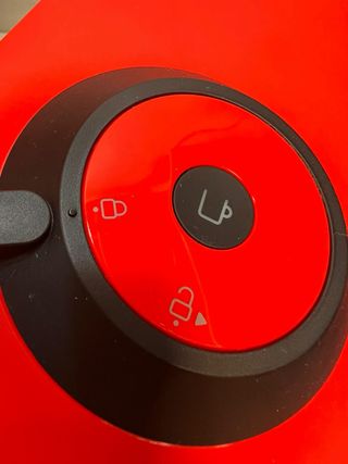 Cafetera Nespresso Vertuo Pop Roja