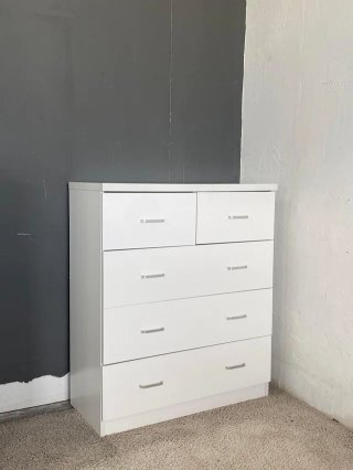BARATAS COMODAS BLANCAS NUEVAS *685*038*326*