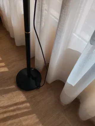 Lámpara de pie moderna comedor