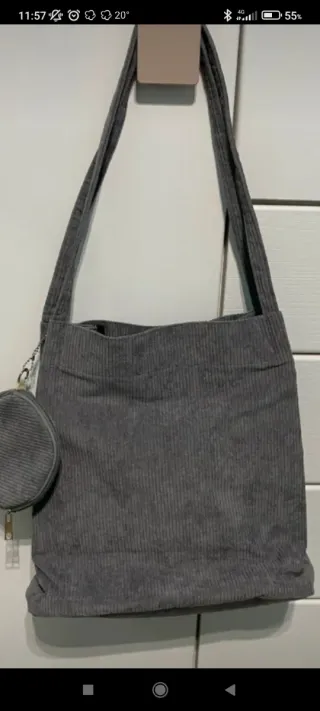 Bolso Tote Gris con Monedero