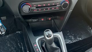 Kia XCeed 1.5 MHEV 103KW DRIVE 140 5P