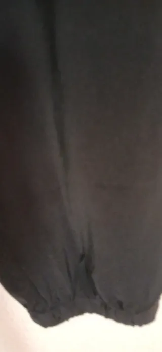 Pantalón bombacho negro