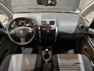 Suzuki SX4 2012