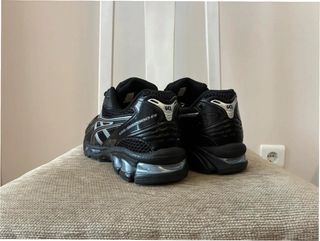 ASICS Gel-Kayano 14 Talla 37