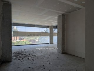 Local comercial en venta en Sant Joan Despí