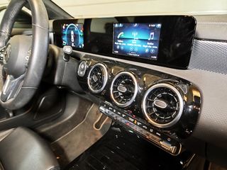 Mercedes-Benz Clase CLA 200