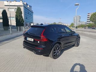 Volvo XC60 2025