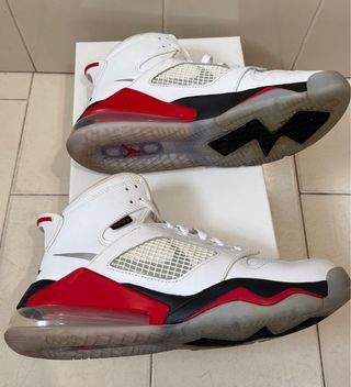 Nike Air Jordan Mars 270 Bianche Rosse