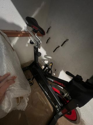 Bicicleta Spinning FITFIU - Negra y Roja