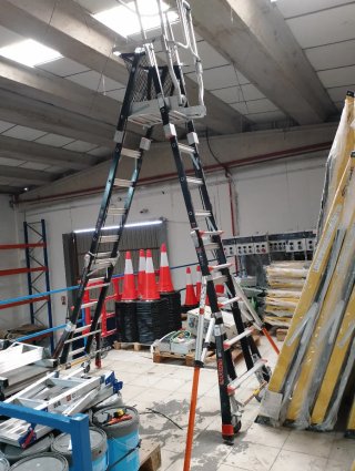 Escalera Faraona Plegable