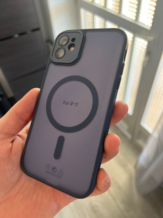 Funda iPhone 11 MagSafe