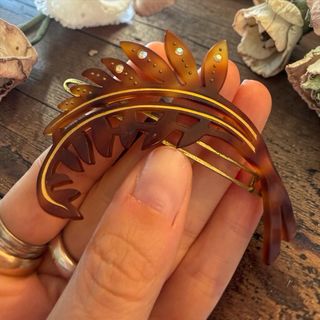 Fermaglio Auguste Bonaz antico gioiello capelli