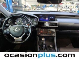 Lexus RC 300h Executive + TS 164 kW (223 CV)