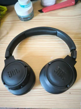 Auriculares JBL Tune 760NC Negros