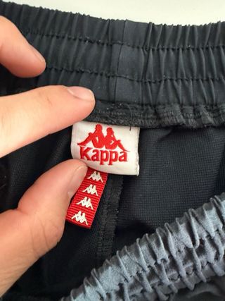 Pantaloncini Kappa neri con banda laterale