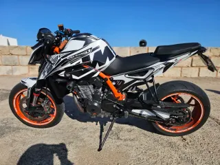 KTM 890 Duke R 2020 - 17.000 km