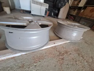 2 Llantas Audi Q3 18' 5 tornillos