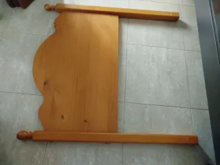 Cabecero de madera