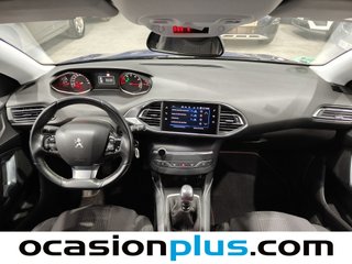 Peugeot 308 PureTech 130 S&S Allure 96 kW (130 CV)
