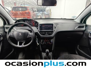 Peugeot 2008 BlueHDi 100 Signature 73 kW (100 CV)