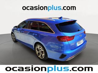 Kia Ceed Tourer 1.6 MHEV Tech DCT 100 kW (136 CV)