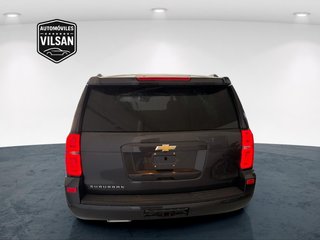 Chevrolet Suburban LT