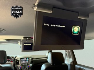 Chevrolet Suburban LT