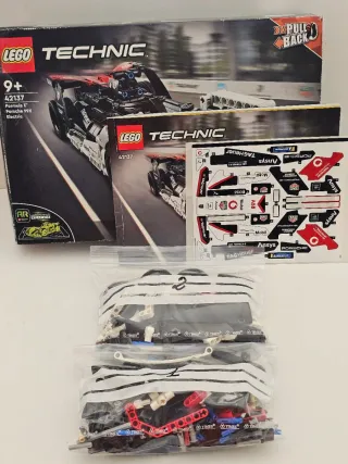 LEGO Technic 42137 Formula E Porsche 99X Electric