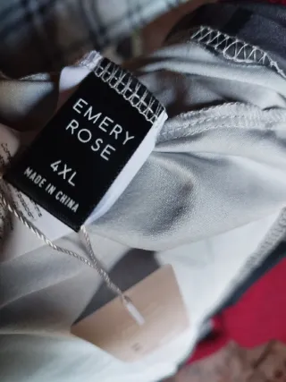 Blusón cuello redondo estampado