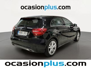 Mercedes-Benz Clase A 180 Urban 90 kW (122 CV)