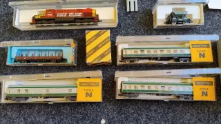 Maqueta trenes Ibertrén con locomotora y vagones