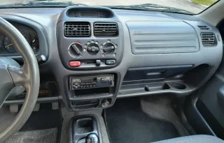 Suzuki Ignis 2002