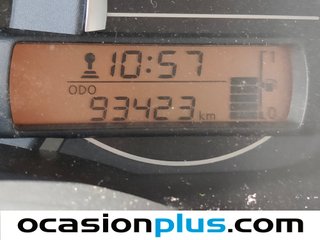 Nissan Micra 1.2G Acenta 59 kW (80 CV)