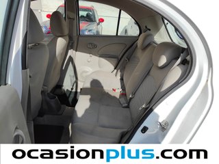 Nissan Micra 1.2G Acenta 59 kW (80 CV)