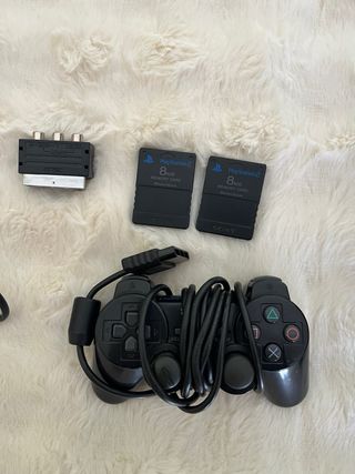 PlayStation 2 Negra + mando y 2 memorias + Juegos