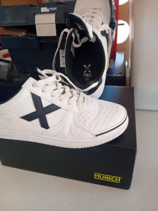 Zapatillas Munich Talla 40