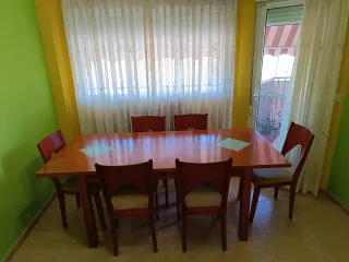 Mesa comedor y 6 sillas madera cerezo