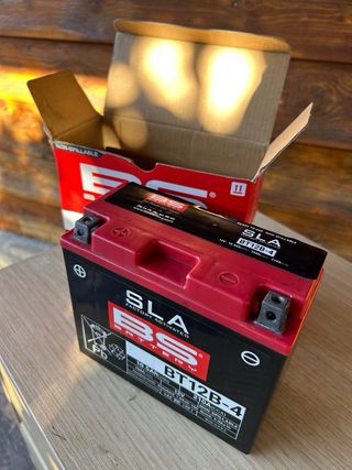 Batería moto Yamaha Ducati BS SLA BT12B-4 (FA)