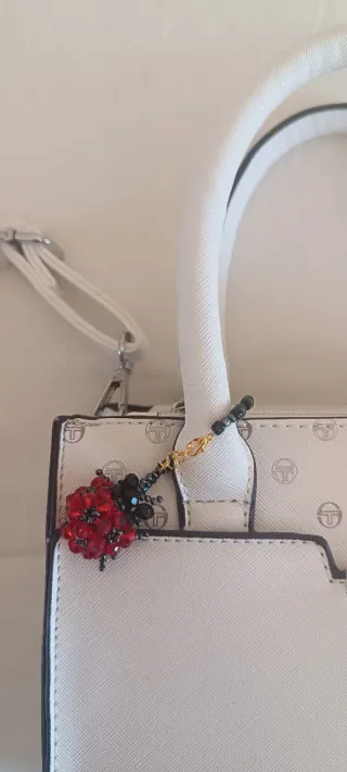 Portachiavi borsa coccinella rossa e nera