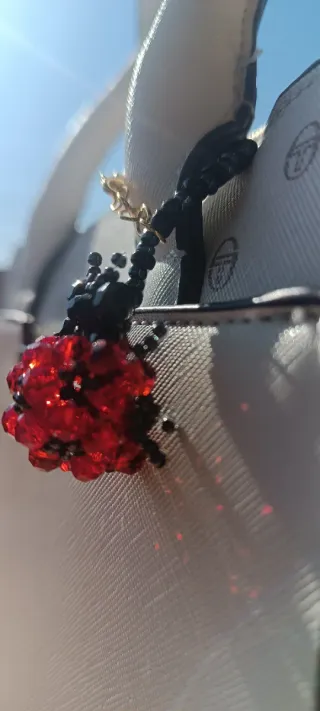 Portachiavi borsa coccinella rossa e nera